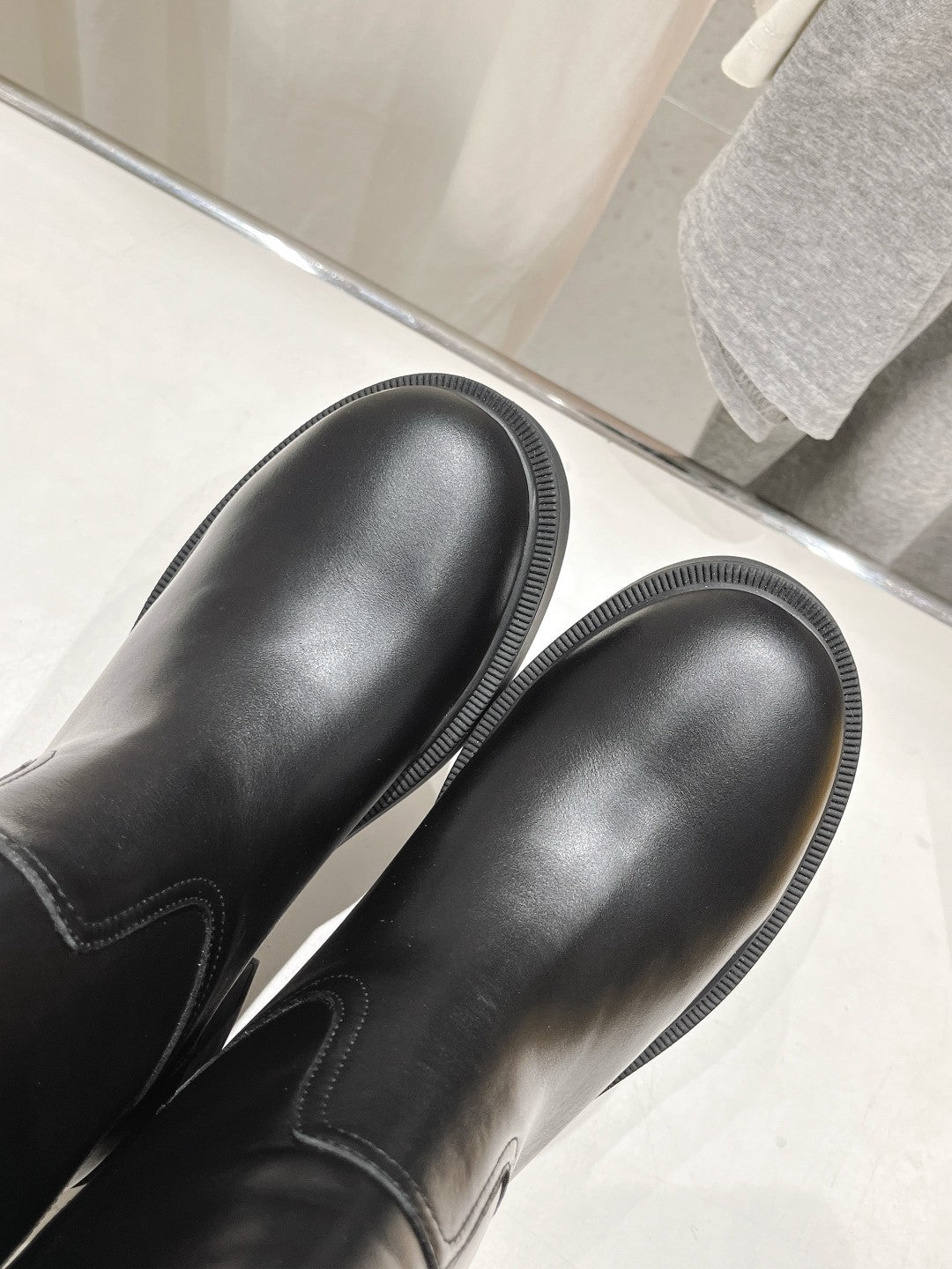 FENDI 25S HIGH BOOTS IN BLACK COWHIDE