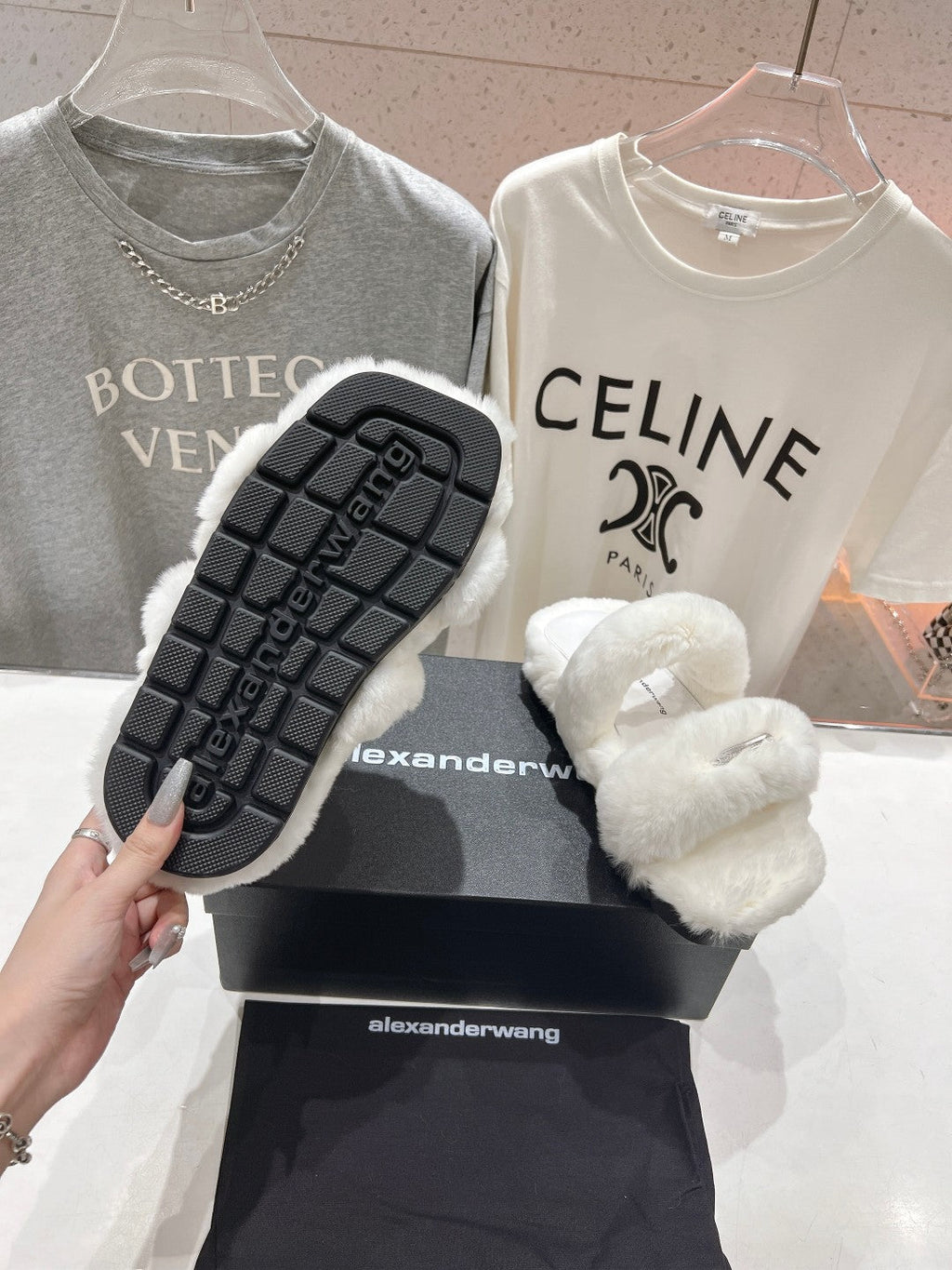 CHUNKY PLATFORM SLIPPER IN WHITE RABBIT FUR