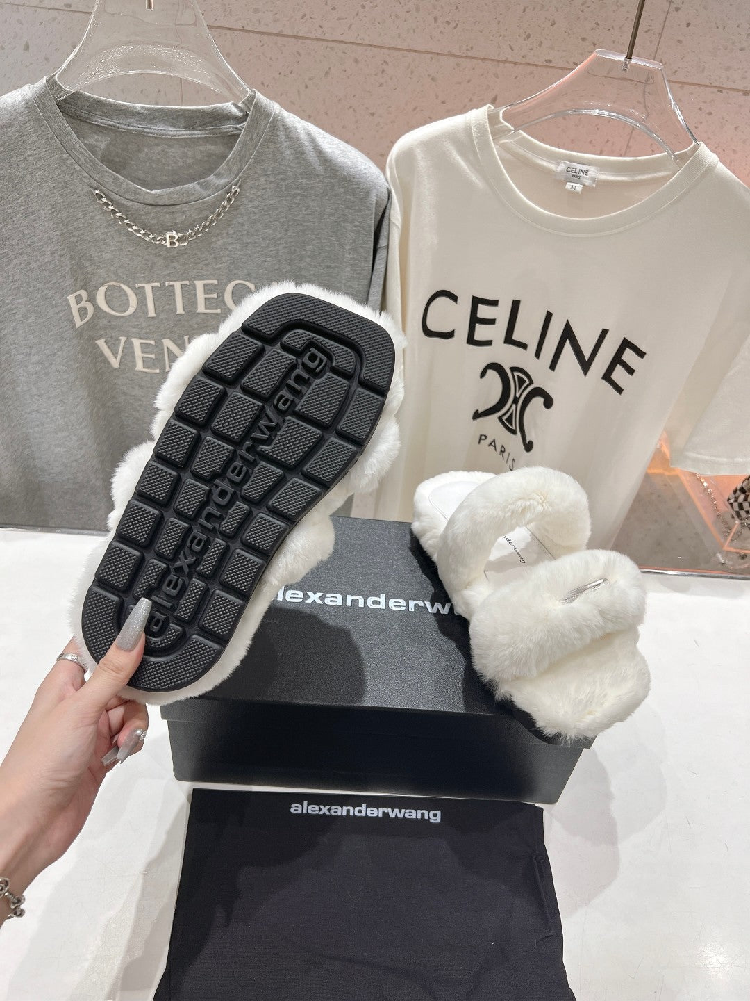 CHUNKY PLATFORM SLIPPER IN WHITE RABBIT FUR