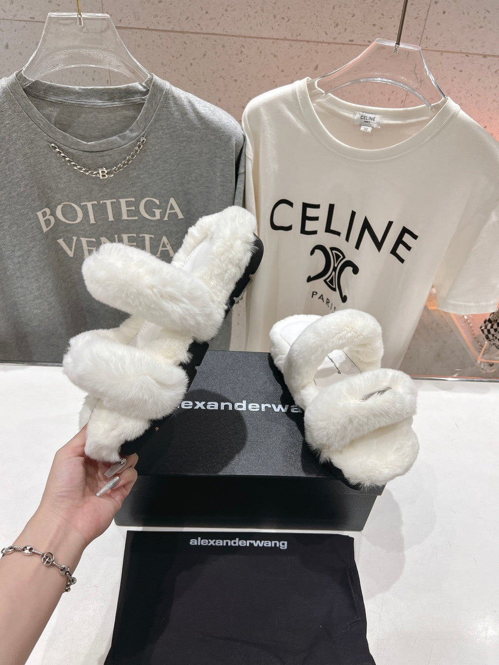 CHUNKY PLATFORM SLIPPER IN WHITE RABBIT FUR
