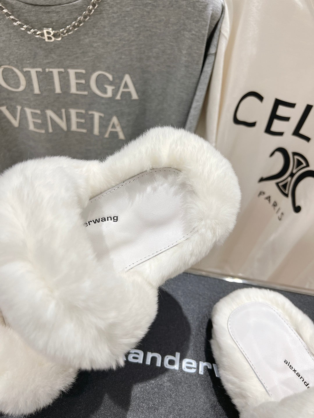 CHUNKY PLATFORM SLIPPER IN WHITE RABBIT FUR