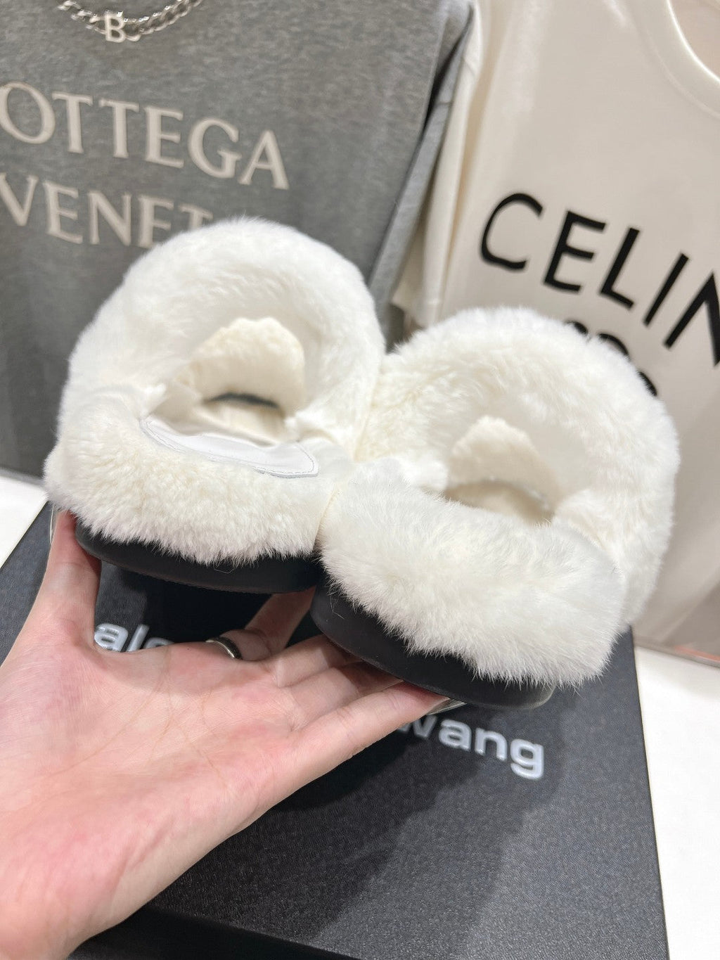 CHUNKY PLATFORM SLIPPER IN WHITE RABBIT FUR