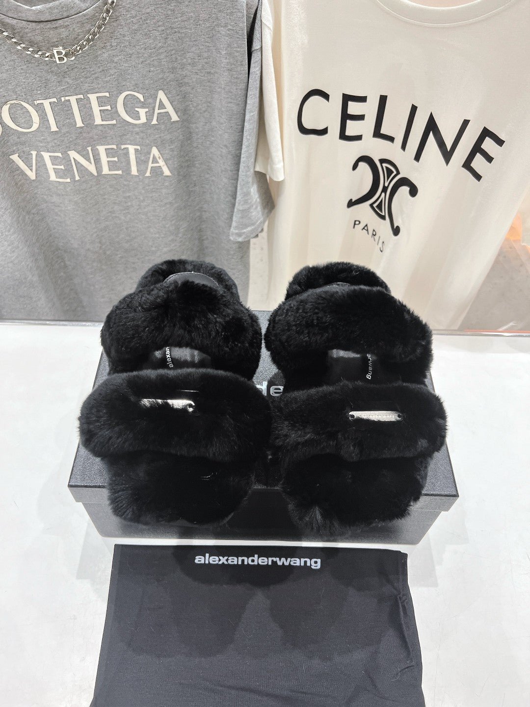 CHUNKY PLATFORM SLIPPER IN BLACK RABBIT FUR