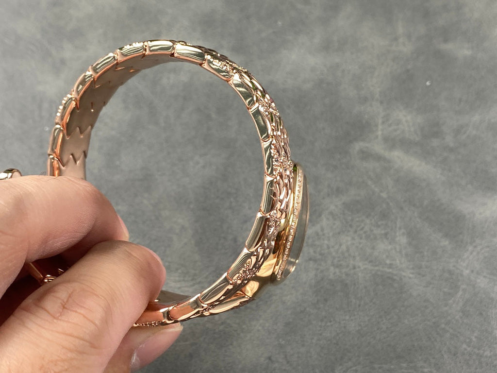 SERPENTI TUBOGAS QUARTZ ROSE GOLD GREEN DIAL