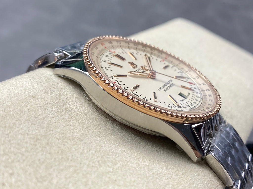 NAVITIMER AUTOMATIC 41 STEEL AND RED GOLD CASE WHITE DIAL