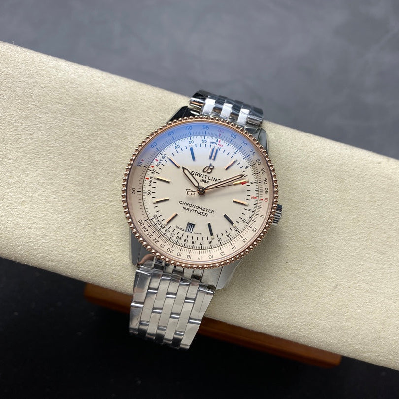NAVITIMER AUTOMATIC 41 STEEL AND RED GOLD CASE WHITE DIAL