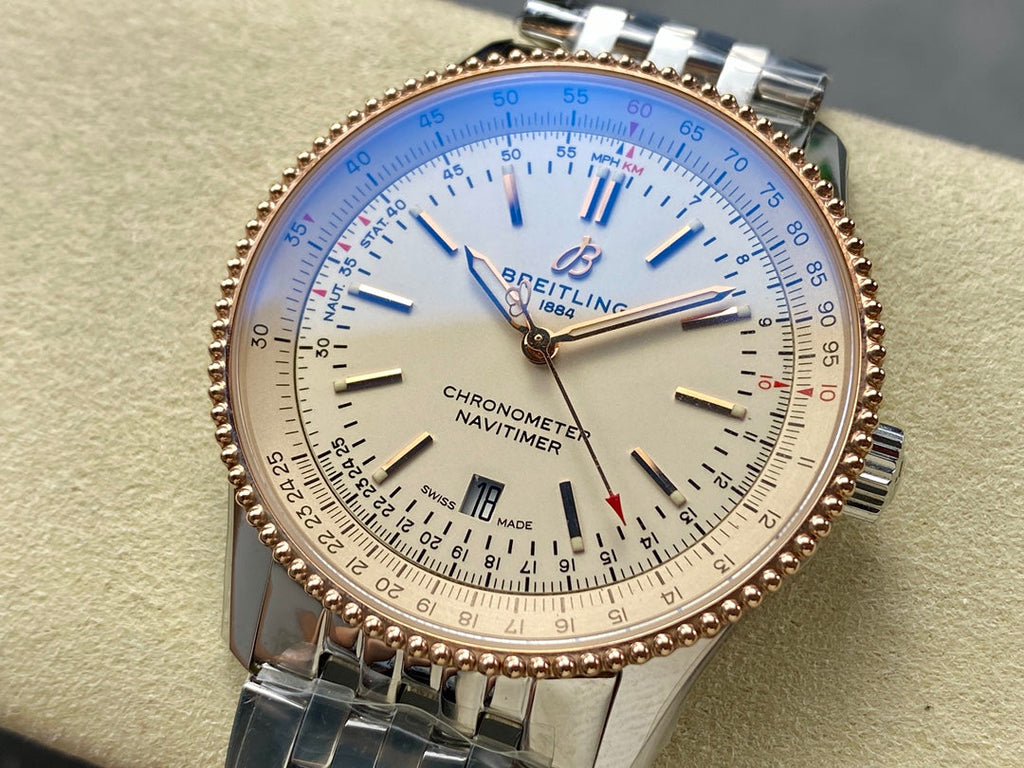 NAVITIMER AUTOMATIC 41 STEEL AND RED GOLD CASE WHITE DIAL