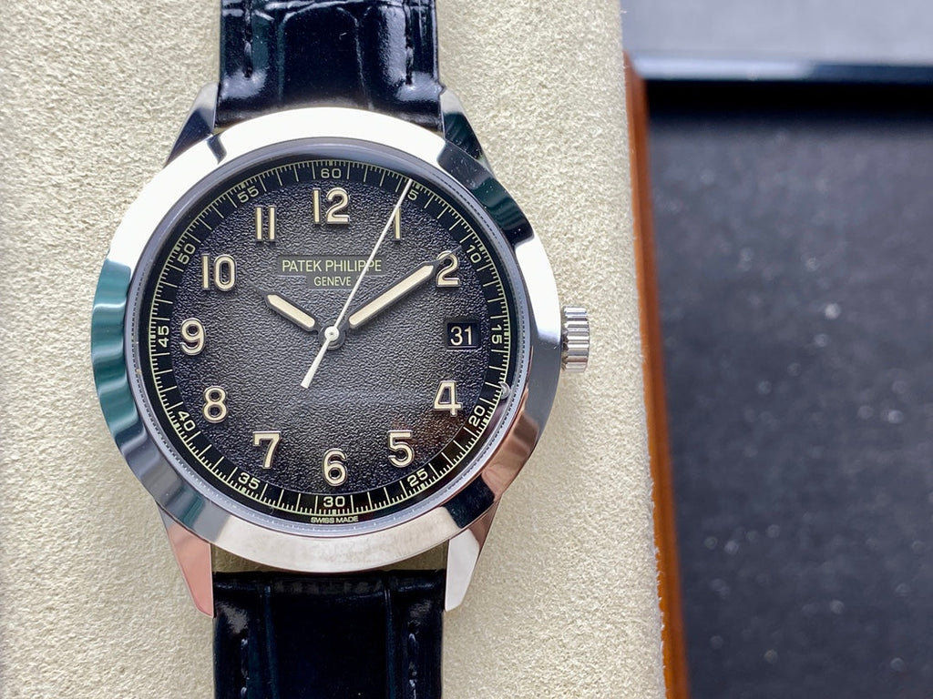 CALATRAVA WHITE GOLD CASE BLACK ALLIGATOR LEATHER STRAP