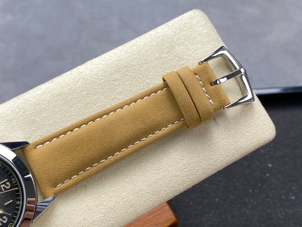 CALATRAVA WHITE GOLD CASE TERMITE BEIGE SUEDE STRAP