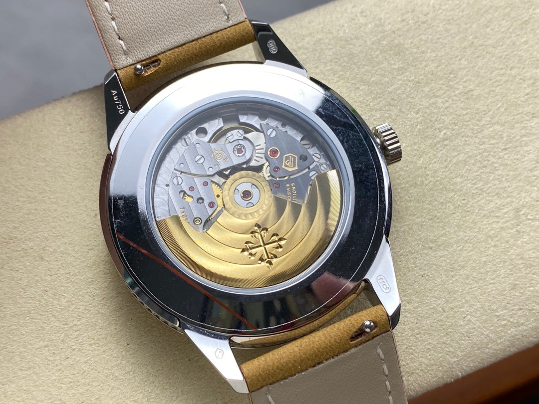 CALATRAVA WHITE GOLD CASE TERMITE BEIGE SUEDE STRAP