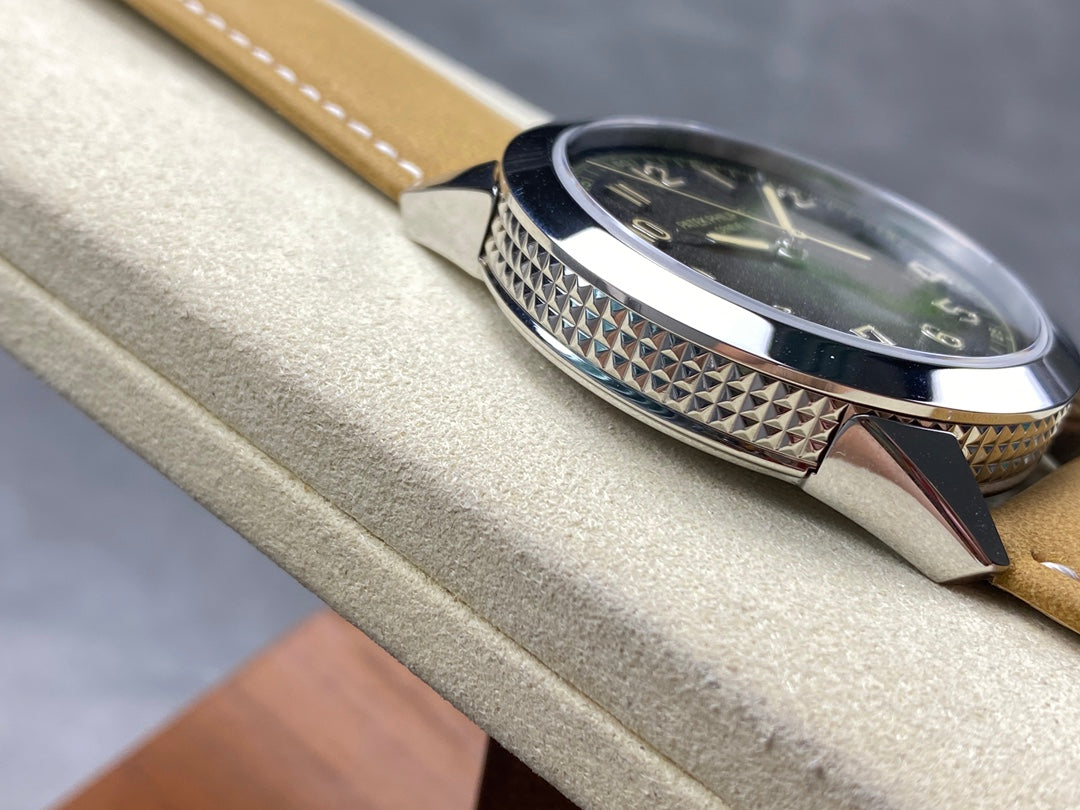 CALATRAVA WHITE GOLD CASE TERMITE BEIGE SUEDE STRAP