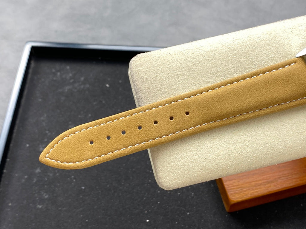 CALATRAVA WHITE GOLD CASE TERMITE BEIGE SUEDE STRAP