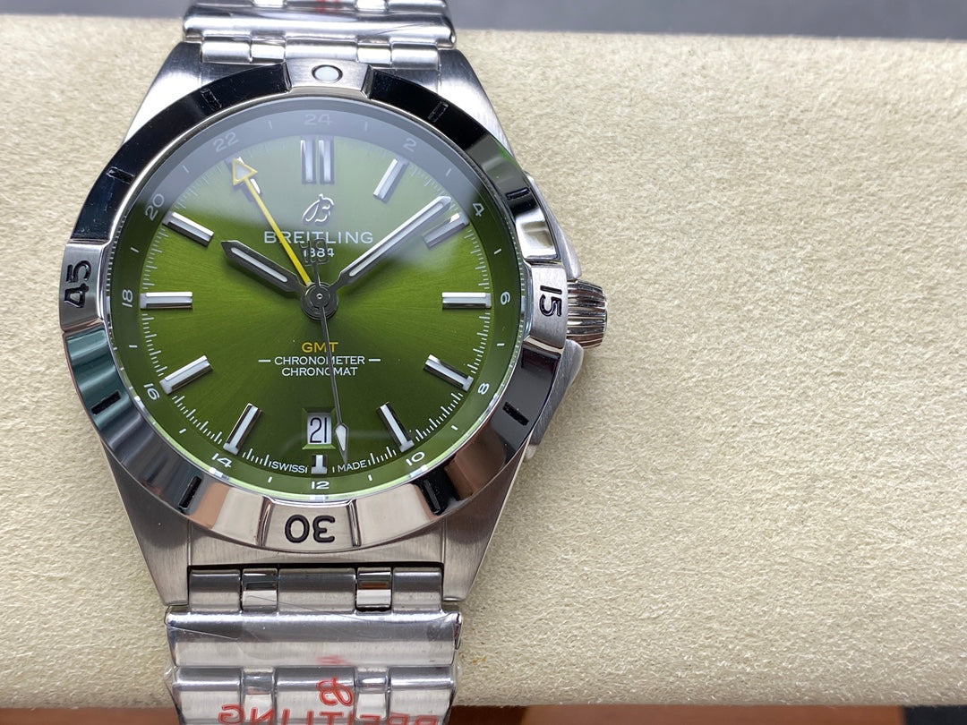 CHRONOMAT AUTOMATIC GMT 40 ALL STEEL OLIVE GREEN DIAL