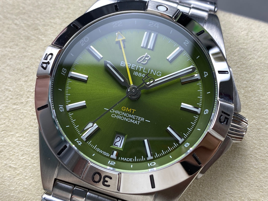 CHRONOMAT AUTOMATIC GMT 40 ALL STEEL OLIVE GREEN DIAL