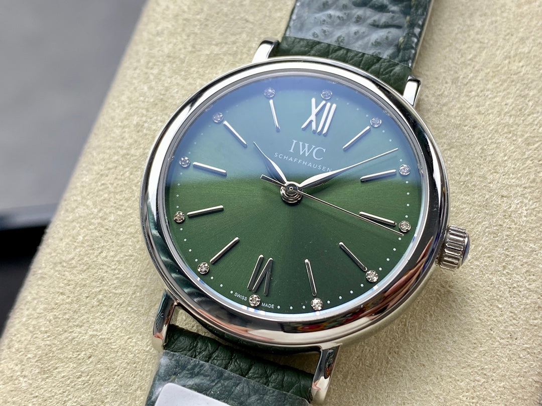PORTOFINO AUTOMATIC 34 WATCH SILVER CASE WITH JUNGLE GREEN LEATHER STRAP AND DIAL