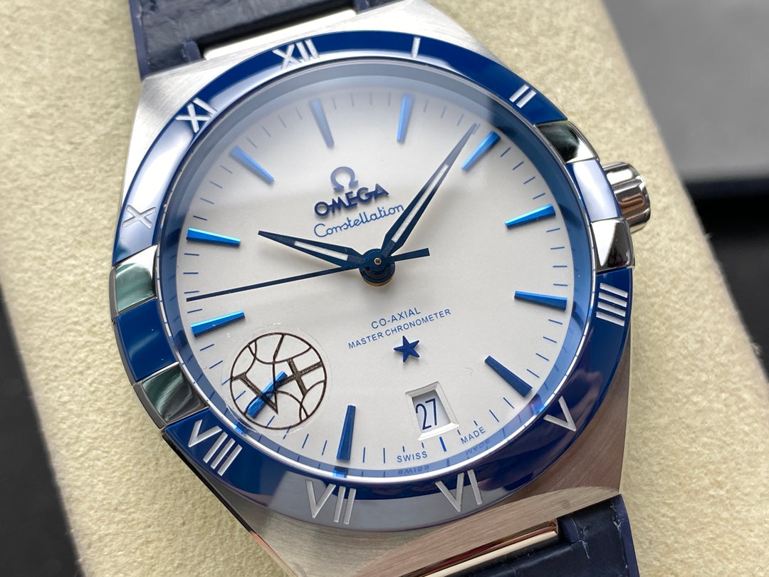 CONSTELLATION 41 MM STEEL CASE WITH WHITE DIAL AND NAVY BLUE LEATHER STRAP