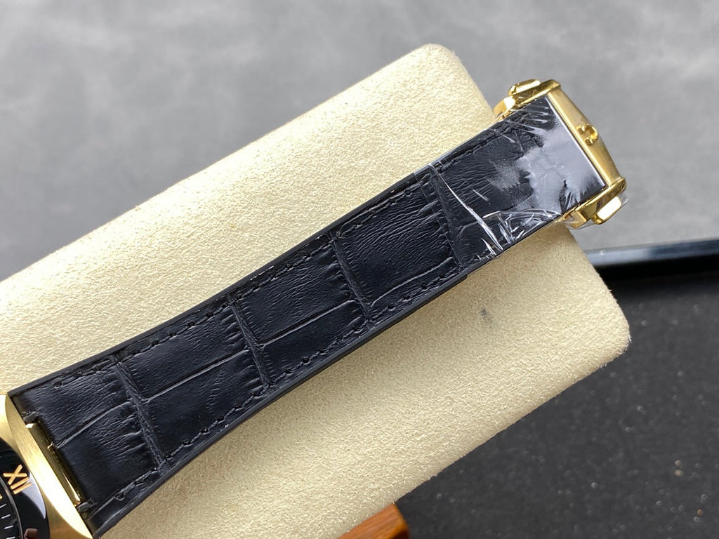 CONSTELLATION 39 MM WATCH YELLOW GOLD CASE WITH BLACK LEATHER STRAP