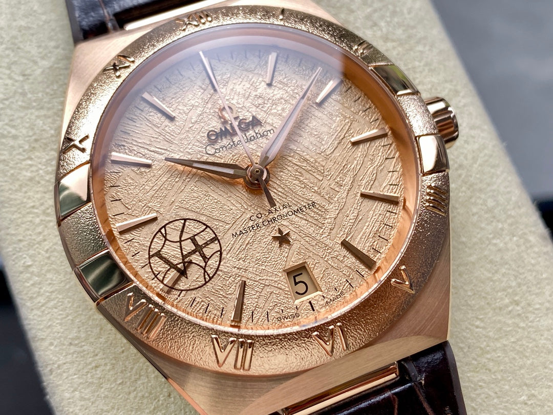 CONSTELLATION 39 MM WATCH YELLOW GOLD CASE WITH HICKORY BROWN LEATHER STRAP