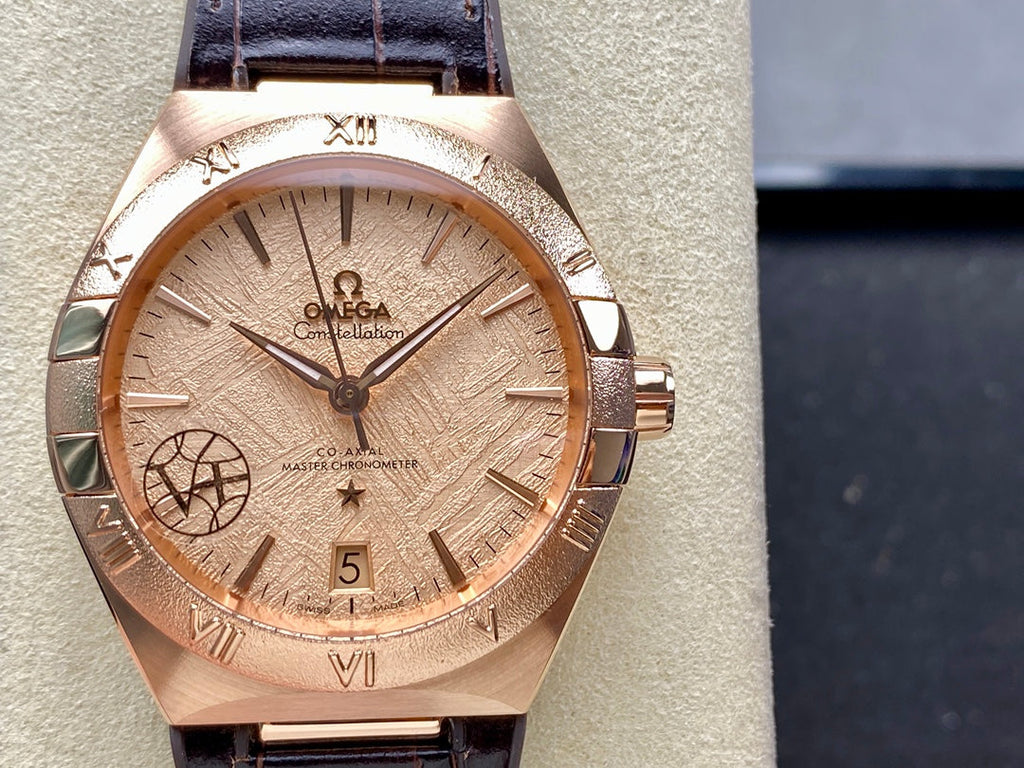 CONSTELLATION 39 MM WATCH YELLOW GOLD CASE WITH HICKORY BROWN LEATHER STRAP