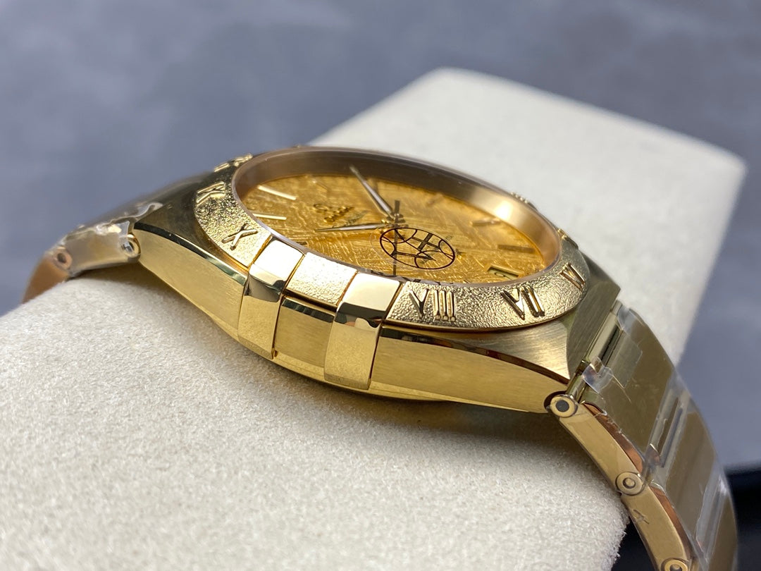 CONSTELLATION 39 MM WATCH GOLD CASE