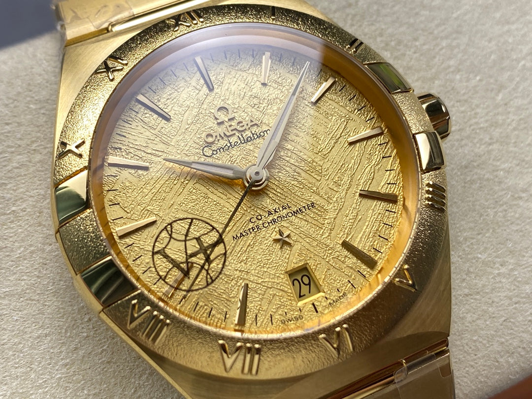 CONSTELLATION 39 MM WATCH GOLD CASE