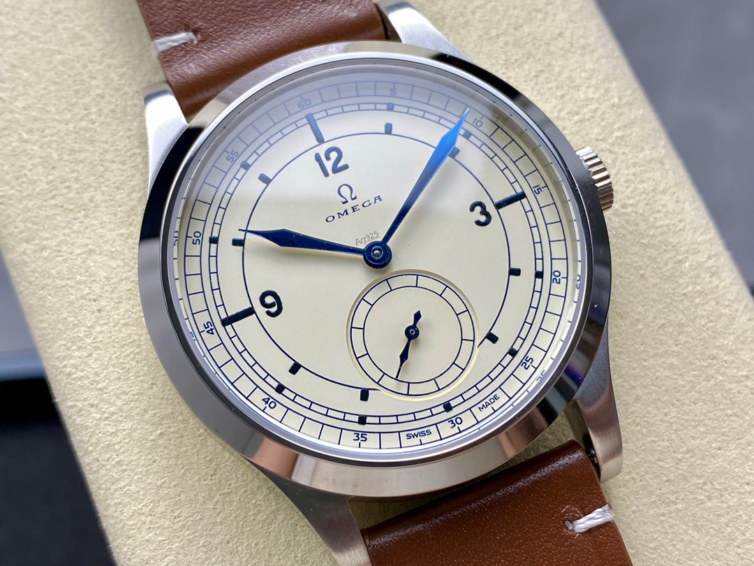 SPECIALITIES CK 859 WATCH SILVER CASE WITH CARAMEL BROWN LEATHER STRAP