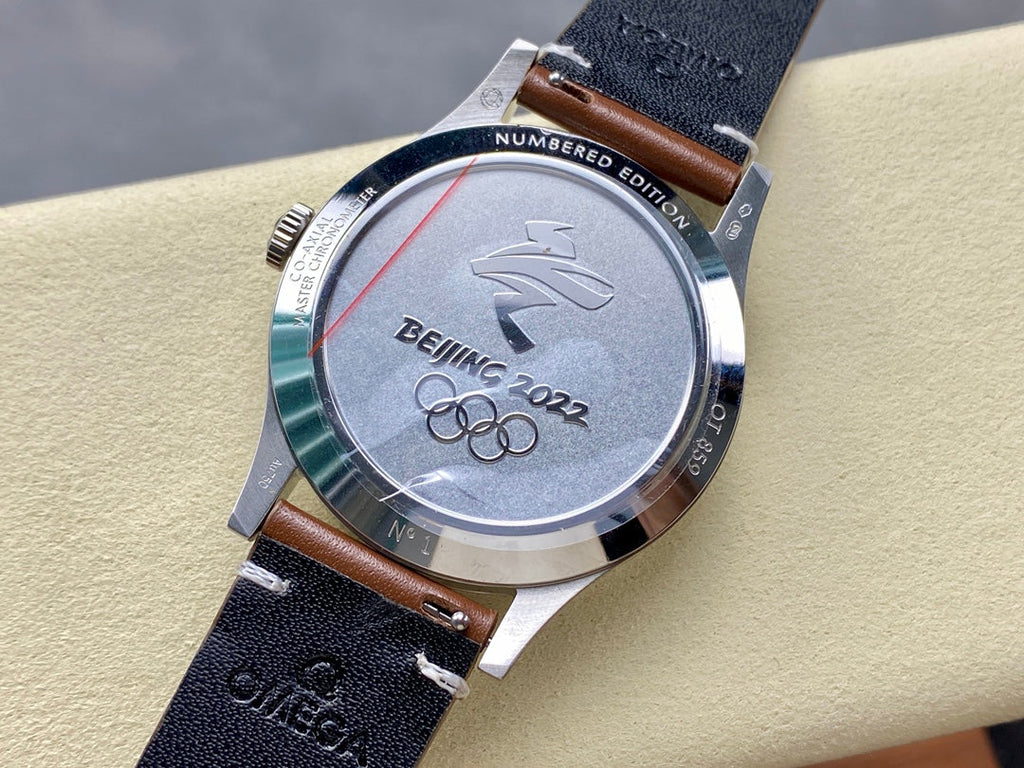 SPECIALITIES CK 859 WATCH SILVER CASE WITH CARAMEL BROWN LEATHER STRAP