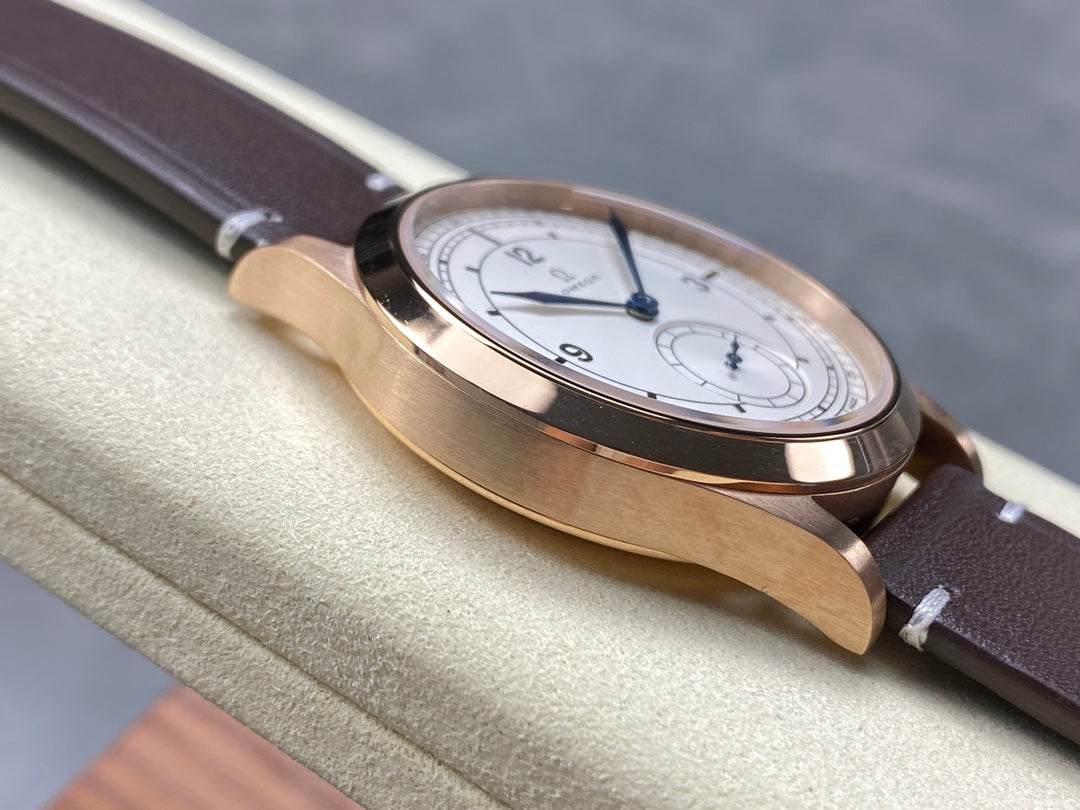 SPECIALITIES OLYMPIC GAMES COLLECTION  WATCH ROSE GOLD CASE WITH RUSSET BROWN LEATHER STRAP