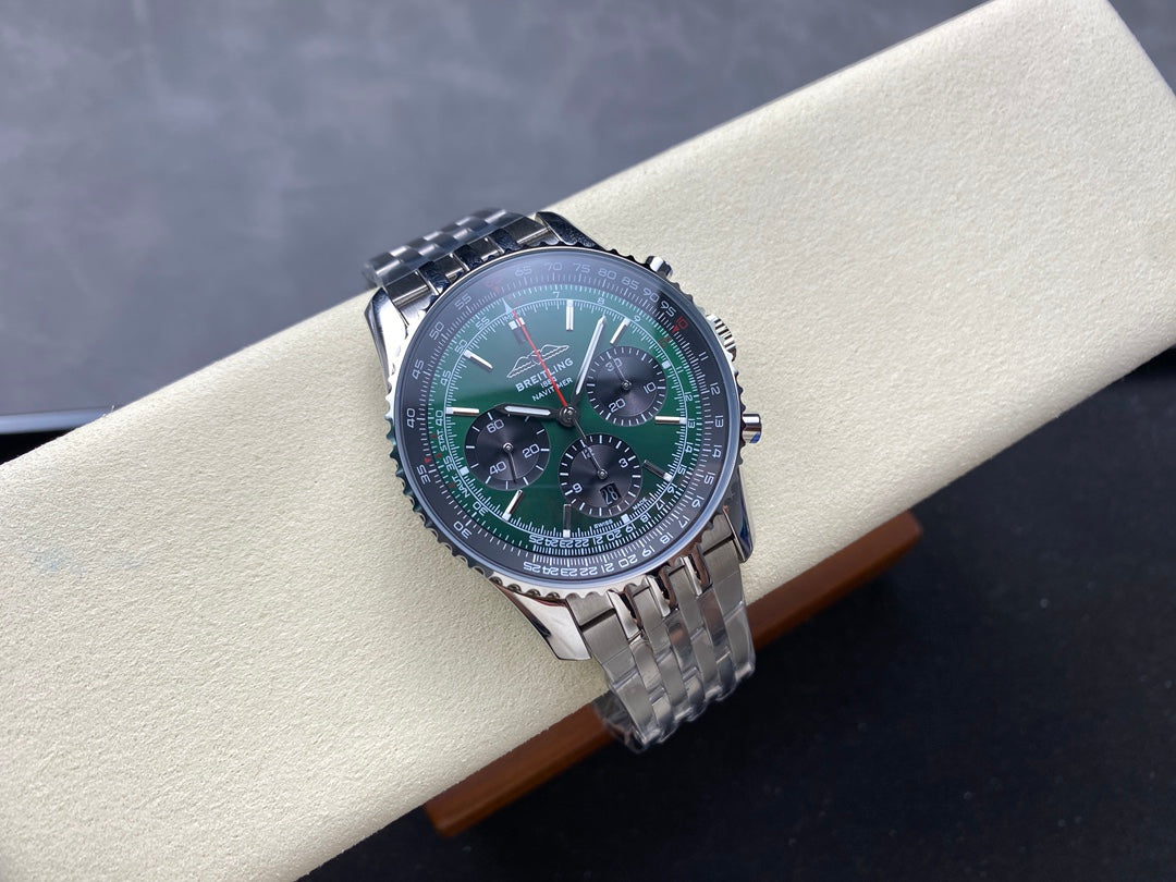 NAVITIMER B01 CHRONOGRAPH 43 ALL STEEL GREEN MIX BLACK DIAL