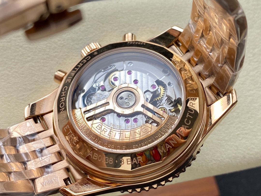 NAVITIMER B01 CHRONOGRAPH 43 ALL RED GOLD BLACK DIAL