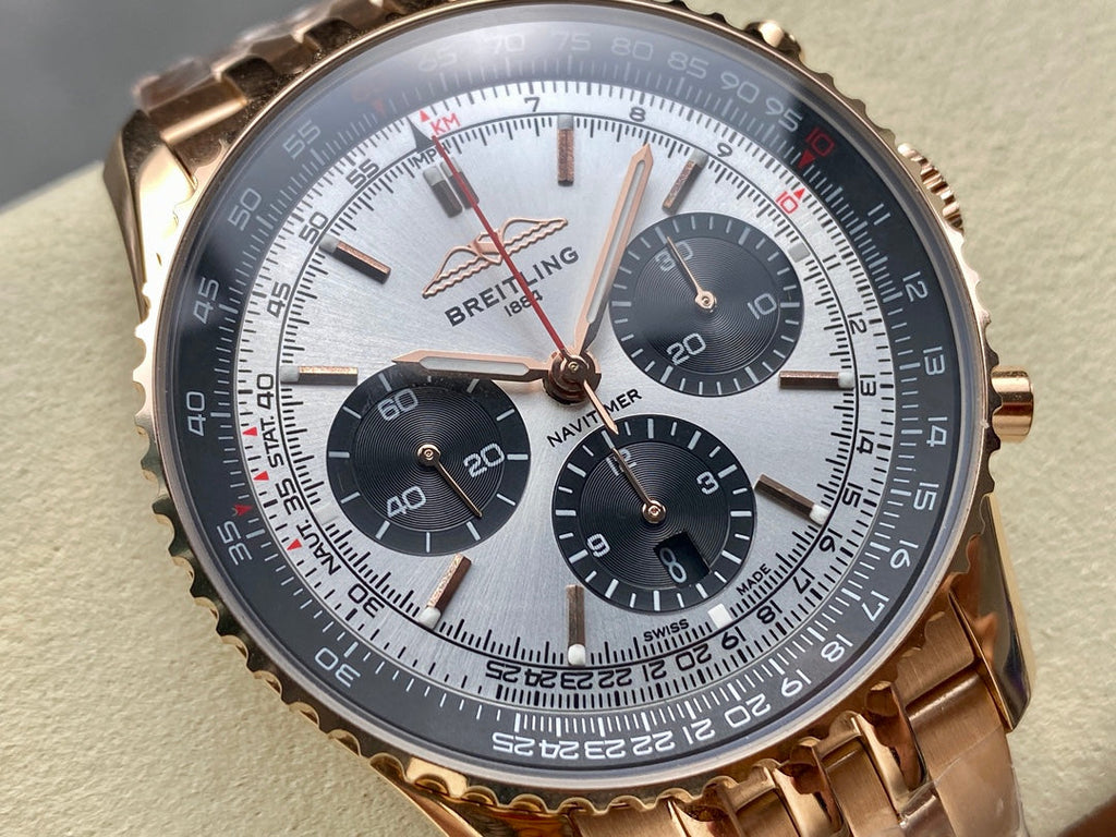 NAVITIMER B01 CHRONOGRAPH 43 ALL RED GOLD SILVER MIX BLACK DIAL