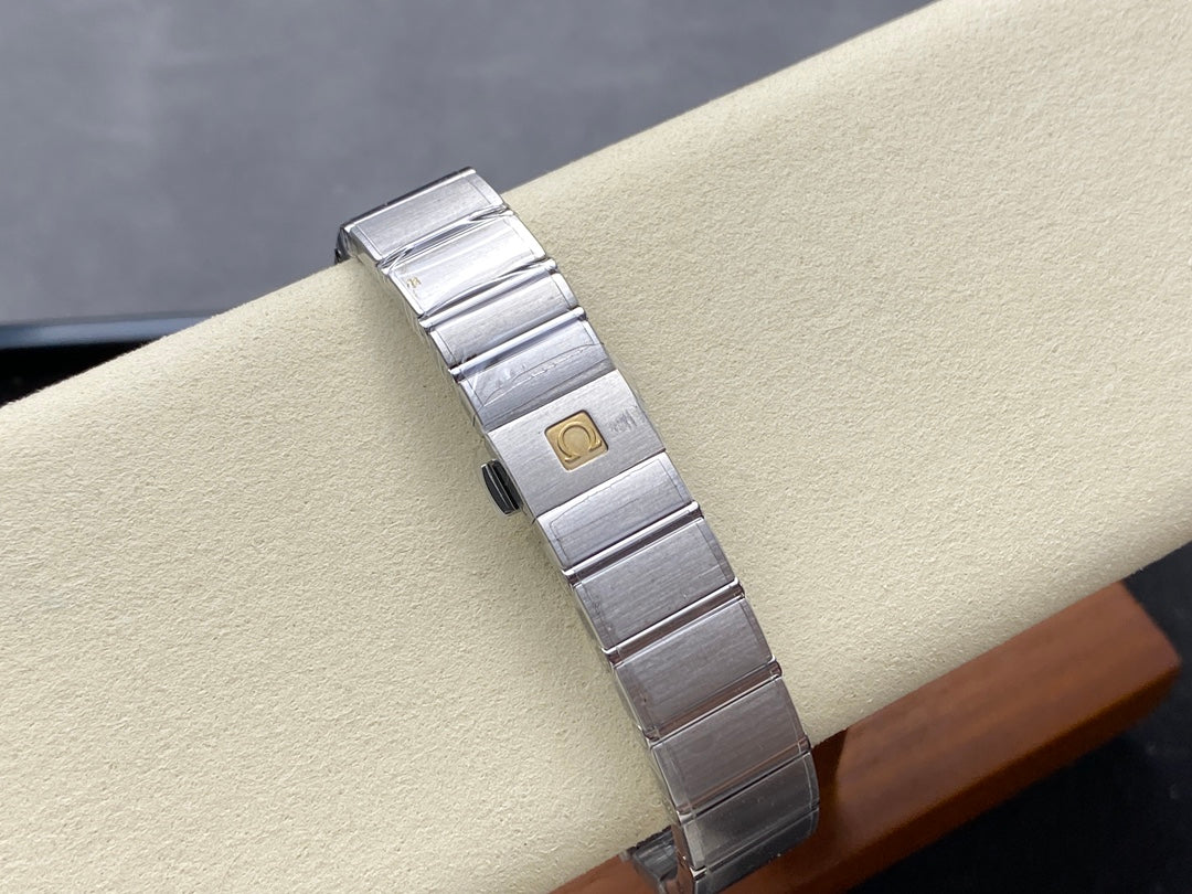 CONSTELLATION PETITE WATCH SILVER CASE