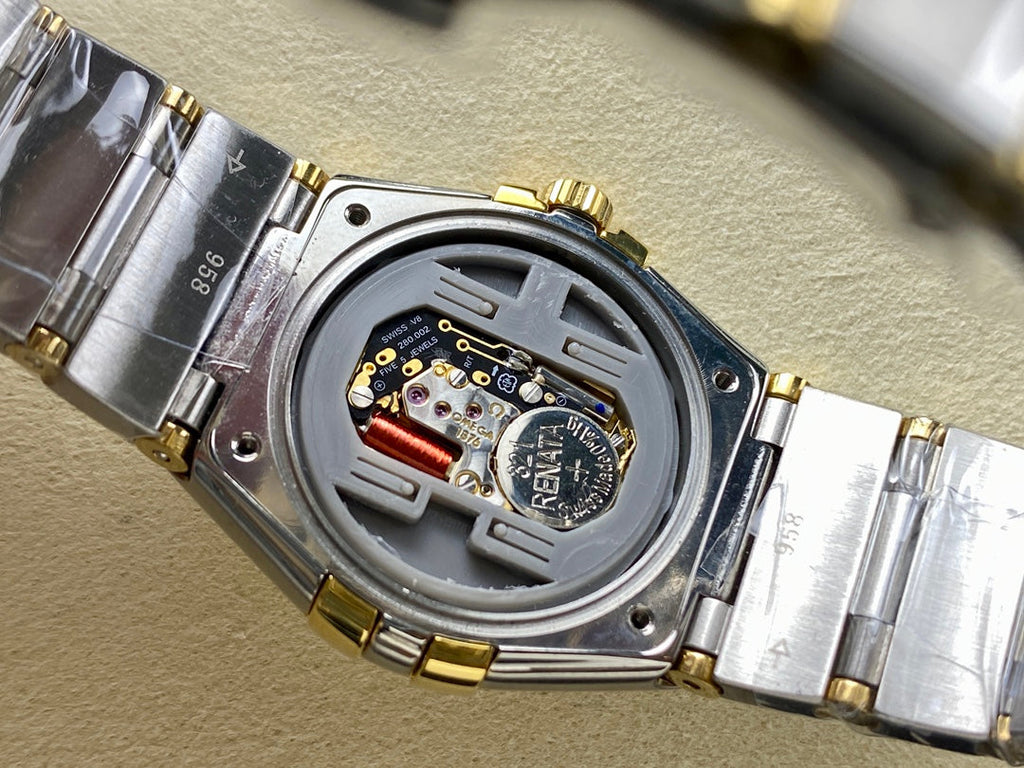 CONSTELLATION PETITE WATCH SILVER CASE WITH SAPPHIRE BLUE DIAL