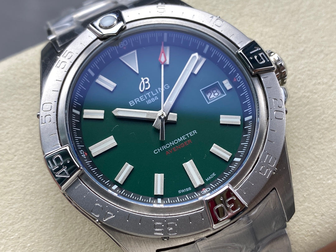 AVENGER AUTOMATIC 42 ALL STEEL GREEN DIAL