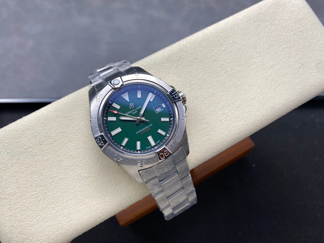 AVENGER AUTOMATIC 42 ALL STEEL GREEN DIAL