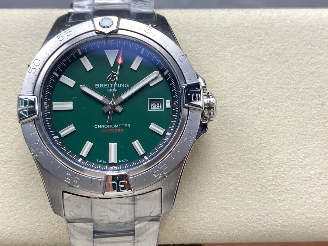 AVENGER AUTOMATIC 42 ALL STEEL GREEN DIAL