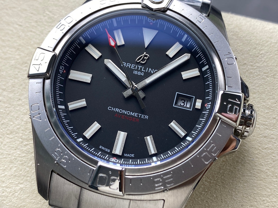 AVENGER AUTOMATIC 42 ALL STEEL BLACK DIAL
