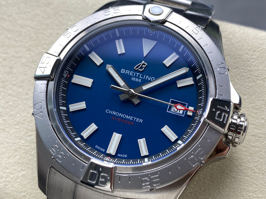 AVENGER AUTOMATIC 42 ALL STEEL BLUE DIAL