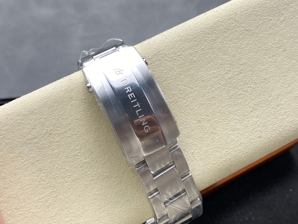 AVENGER AUTOMATIC 42 ALL STEEL BLUE DIAL