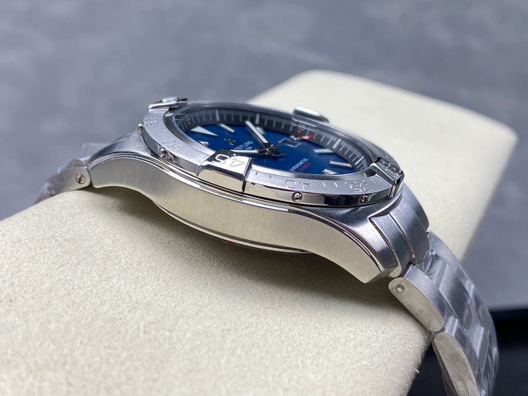 AVENGER AUTOMATIC 42 ALL STEEL BLUE DIAL