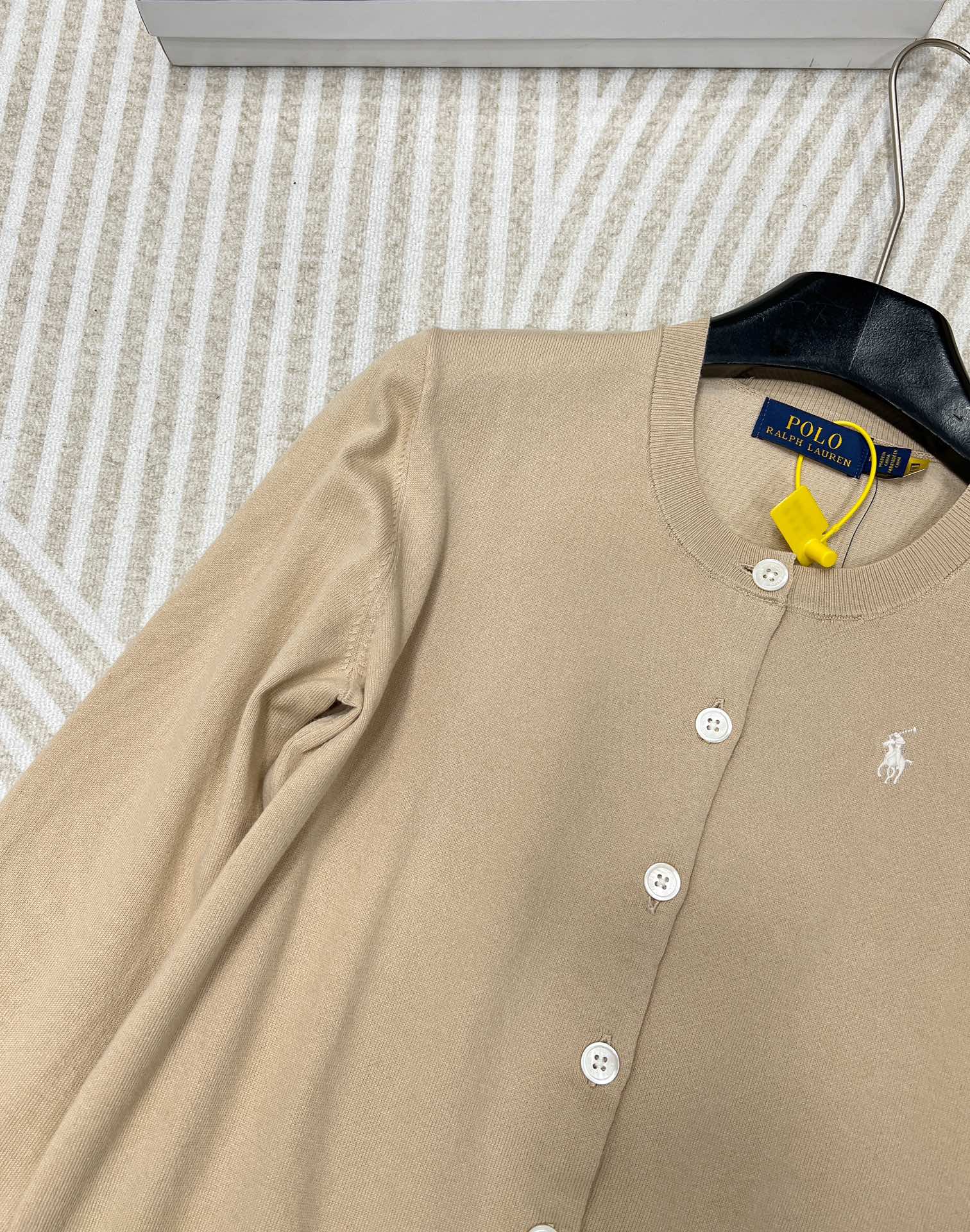 RALPH LAUREN CARDIGAN STYLE 181