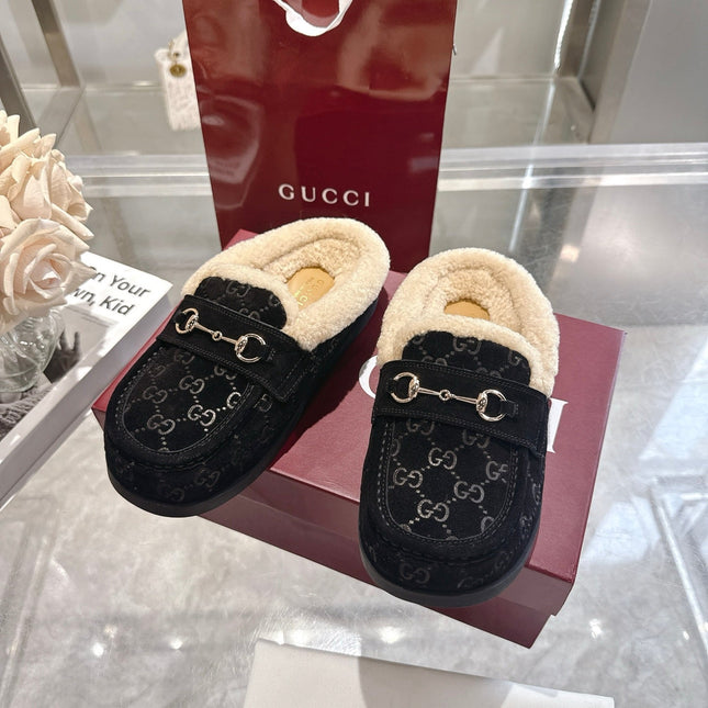 GUCCI 26S MULES IN BLACK SUEDE GG LOGO PATTERN
