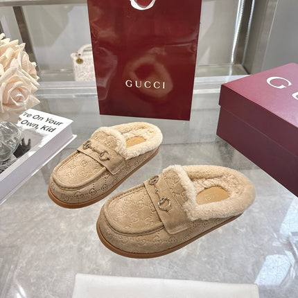 GUCCI 26S MULES IN BEIGE SUEDE GG LOGO PATTERN