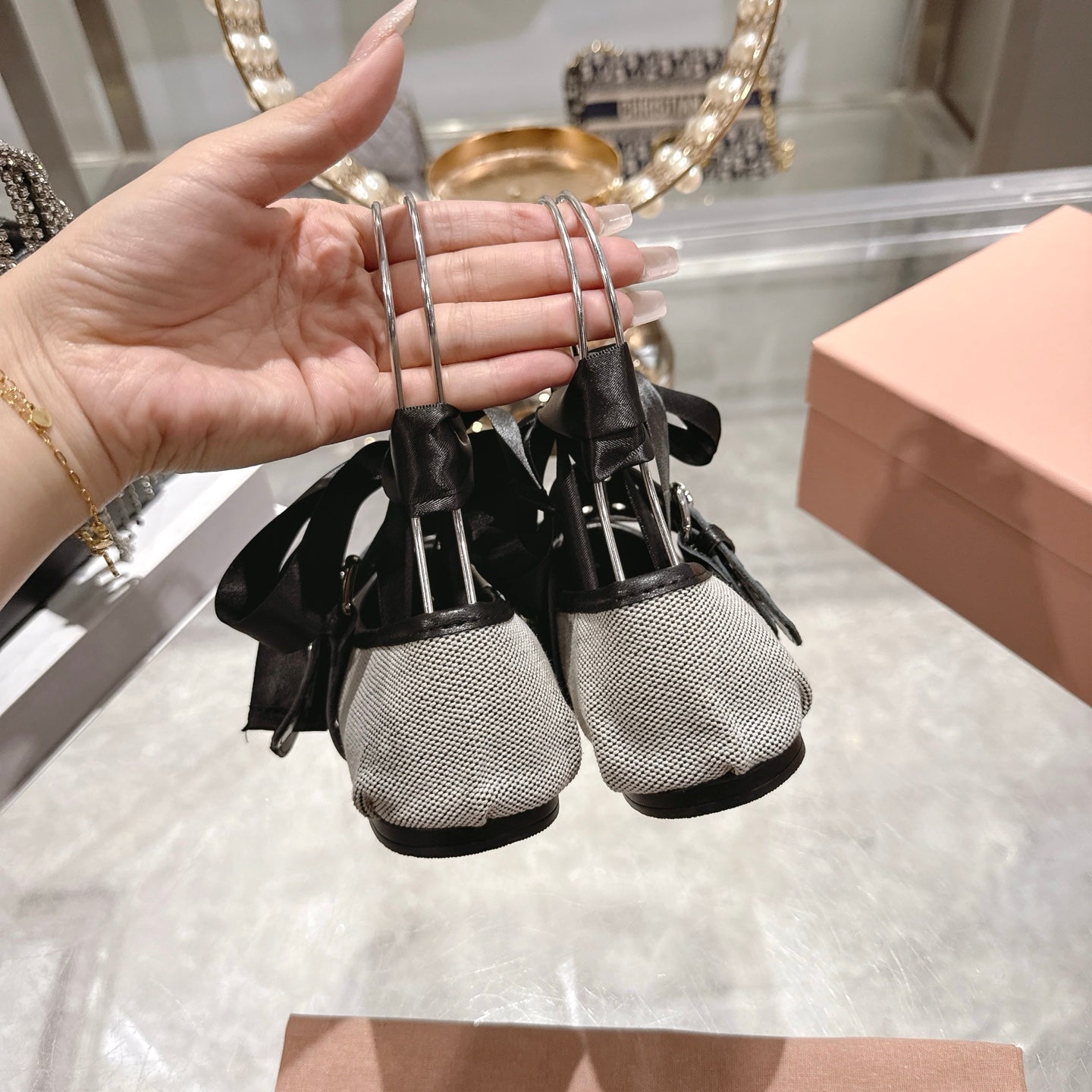 MIUMIU 26S SLINGBACK BALLET FLATS IN BLACK CALFSKIN AND BEIGE CANVAS RIBBON