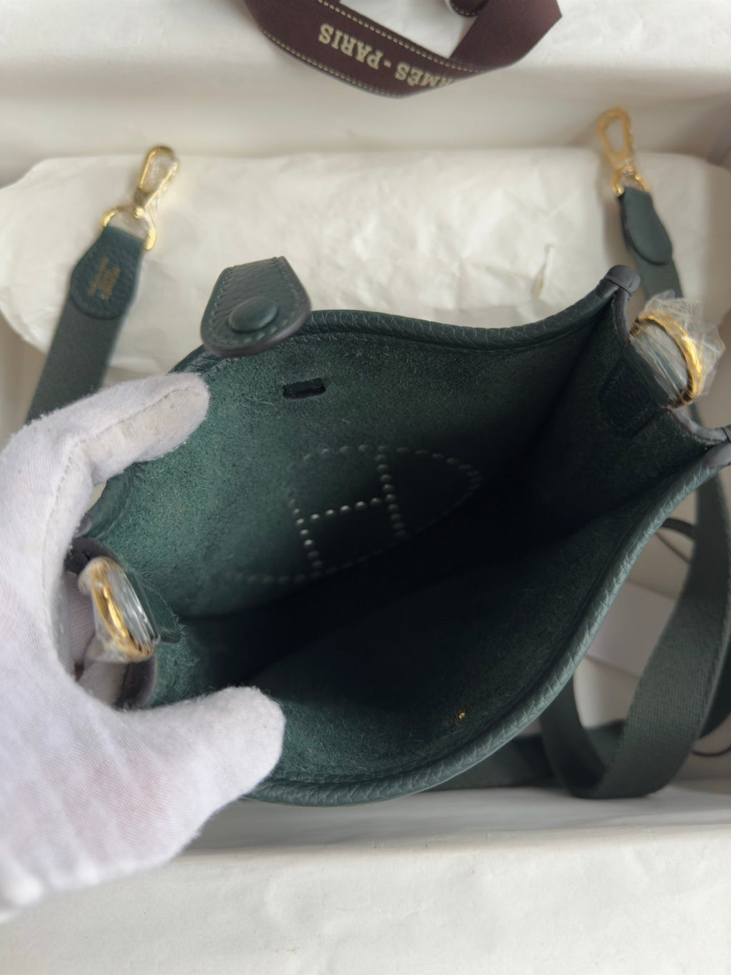 HM 25S EVELYNE 17 CM IN MOSS GREEN COWHIDE WITH GOLD HARDWARE