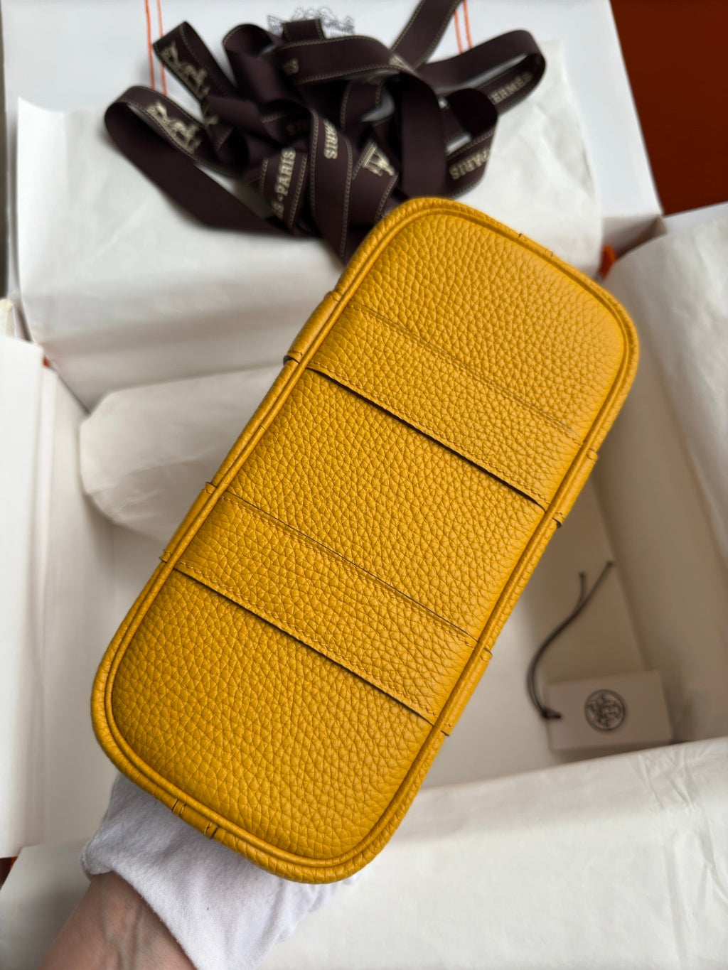 HM 25S GARDEN PARTY 23 CM IN MUSTARD YELLOW TOGO