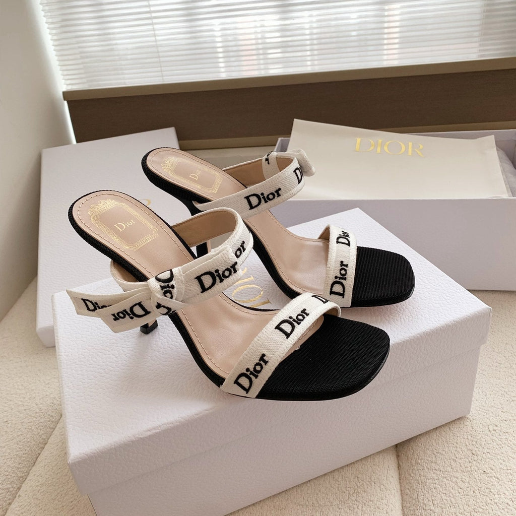 HEELED SANDALS 100MM WITH J'ADIOR STRAPS IN BLACK CALFSKIN