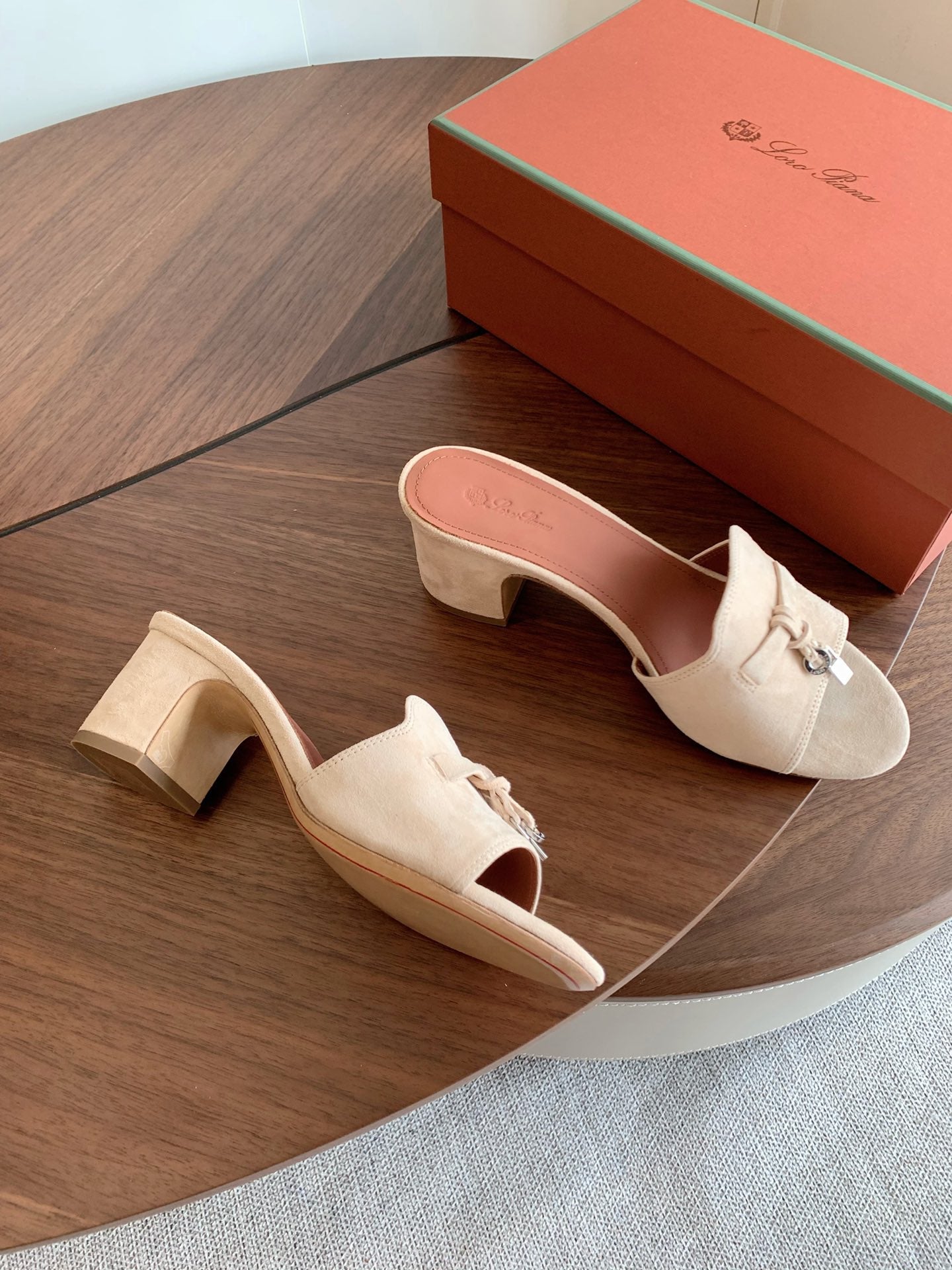 LP 26S SUMMER MULE HEELS 60MM IN CREAM WHITE SUEDE SILVER HARDWARE