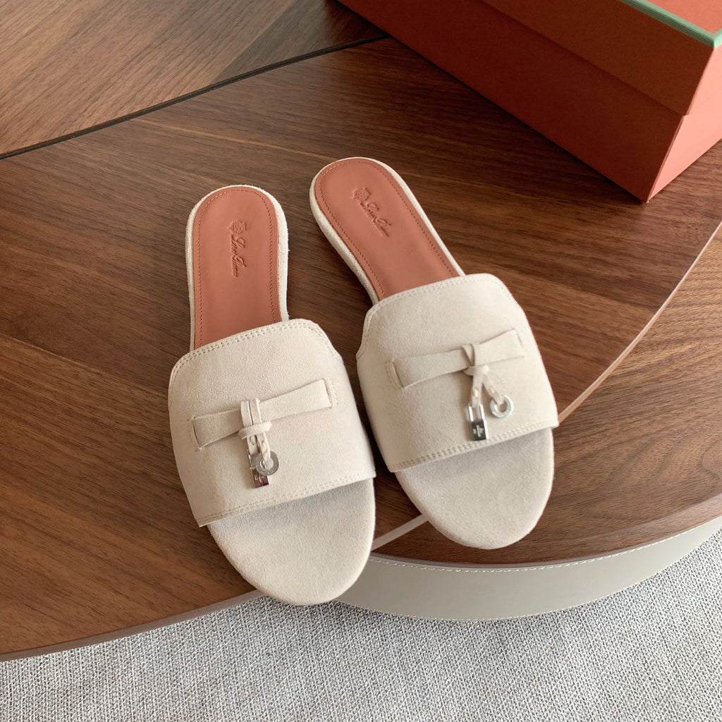 LP 26S SUMMER CHARMS SLIDES IN CREAM WHITE SUEDE SILVER HARDWARE