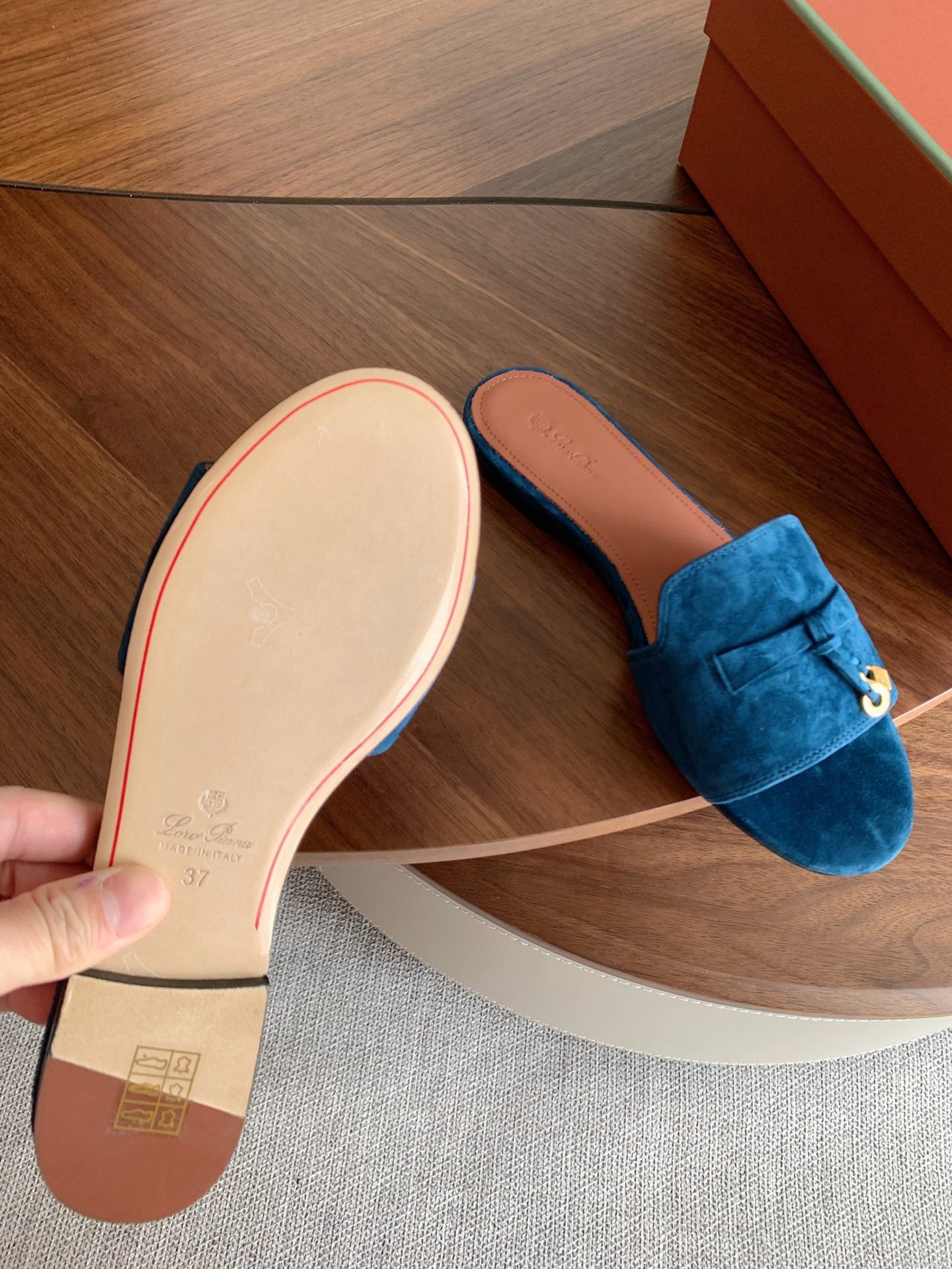 LP 26S SUMMER CHARMS SLIDES IN DARK BLUE SUEDE GOLD HARDWARE